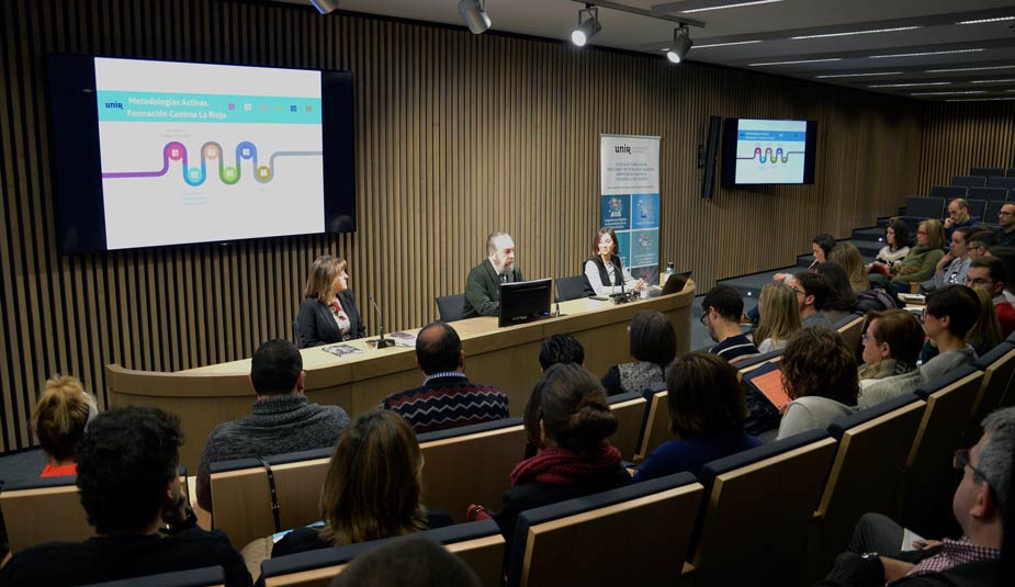 UNIR y el Gobierno de La Rioja forman a 60 profesores